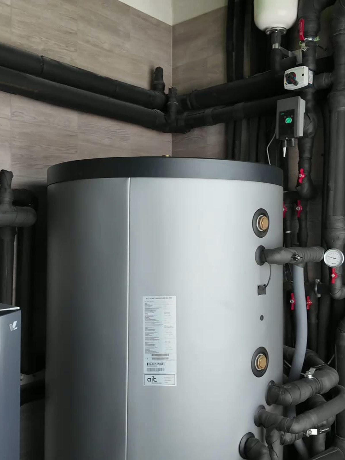 240 m² · Geoterminis · 12 kW · Kaunas, Aleksotas